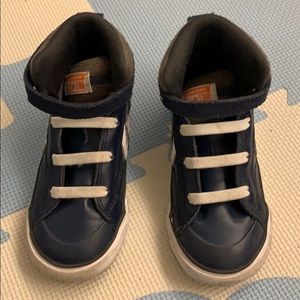 Good condition converse high top leather size 10